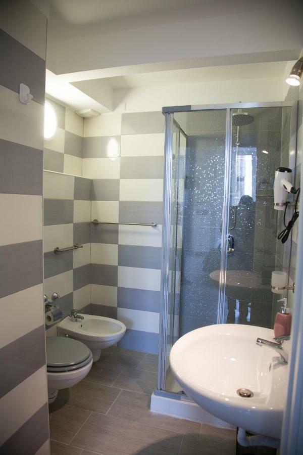 Vesuvius Luxury Suites Napels Buitenkant foto