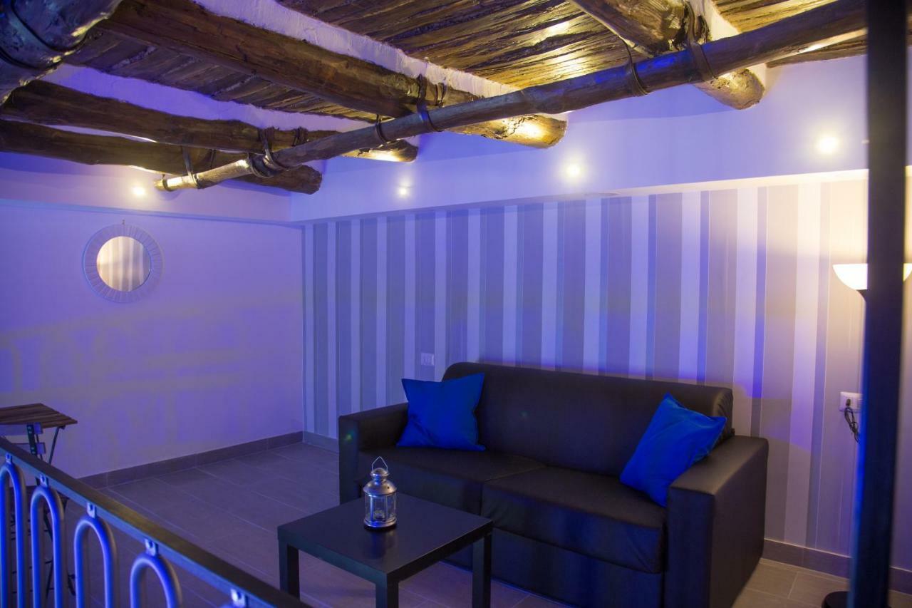 Vesuvius Luxury Suites Napels Buitenkant foto